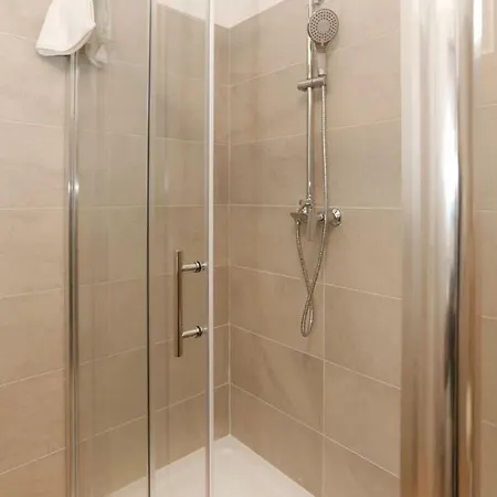 Апартаменти And Stone House Спліт